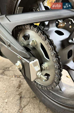 Спортбайк Honda CBR 400R 2016 в  фото 20 Спортбайк Honda CBR 400R 2016 в