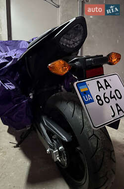 Спортбайк Honda CBR 400R 2016 в  фото 35 Спортбайк Honda CBR 400R 2016 в