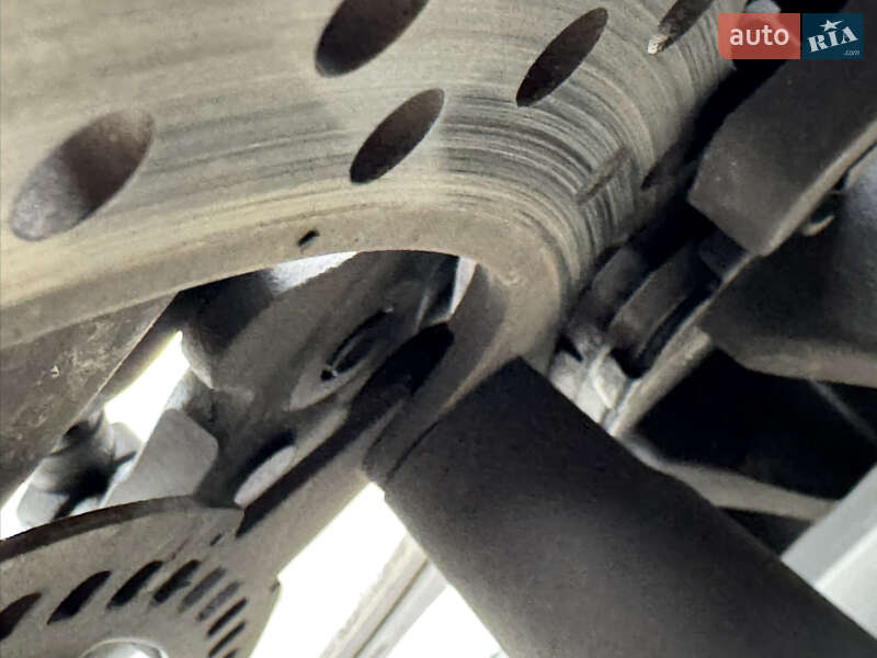 Спортбайк Honda CBR 400R 2019 в Новомосковську фото 16 Спортбайк Honda CBR 400R 2019 в Новомосковську