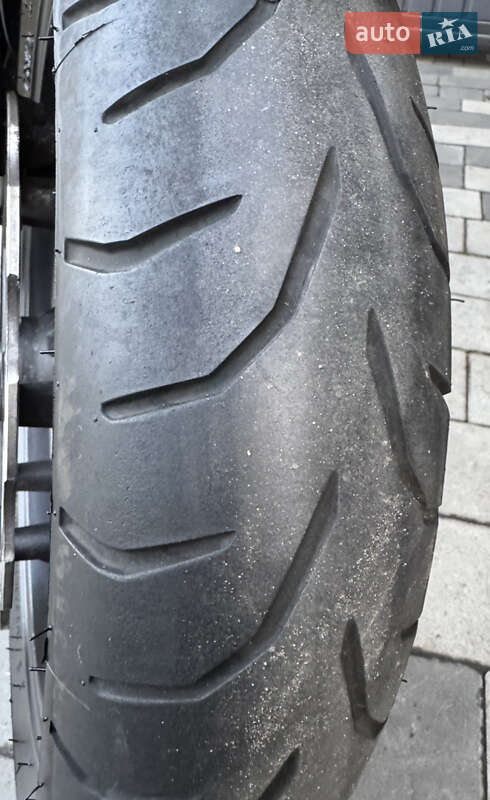 Спортбайк Honda CBR 400R 2013 в Дніпрі фото 10 Спортбайк Honda CBR 400R 2013 в Дніпрі