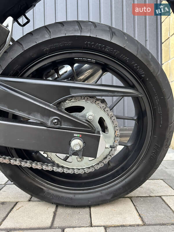 Спортбайк Honda CBR 400R 2013 в Дніпрі фото 9 Спортбайк Honda CBR 400R 2013 в Дніпрі