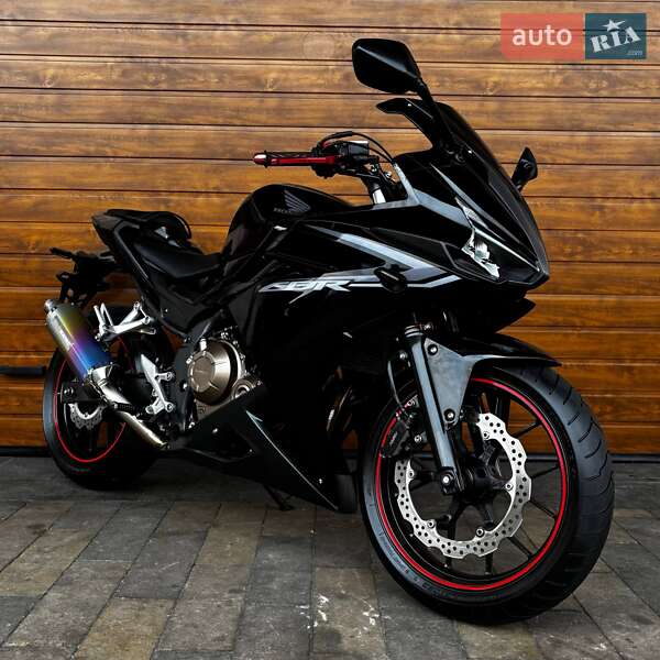 Мотоцикл Без обтекателей (Naked bike) Honda CBR 400R 2017 в Белой Церкви