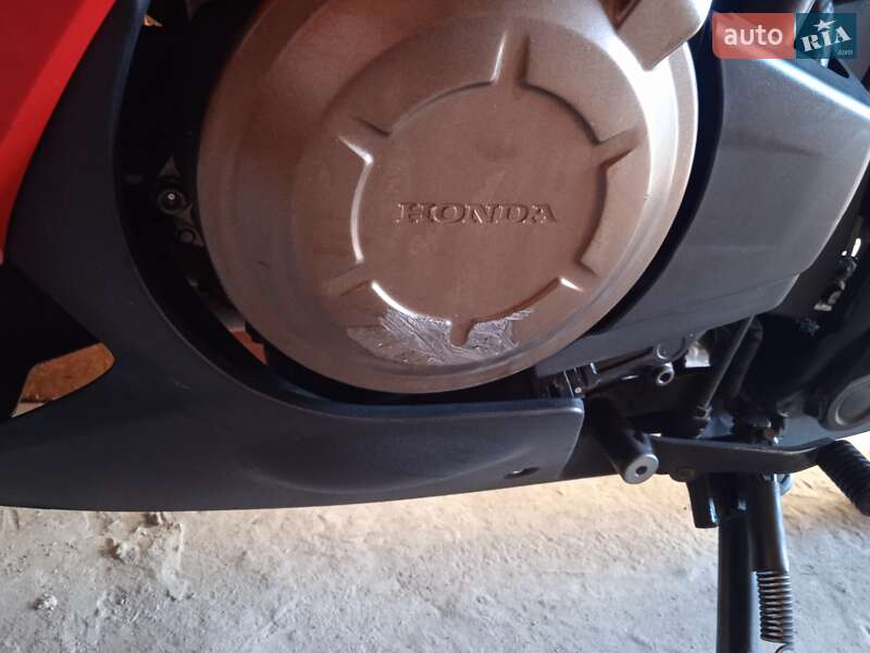 Спортбайк Honda CBR 500R 2016 в Запоріжжі