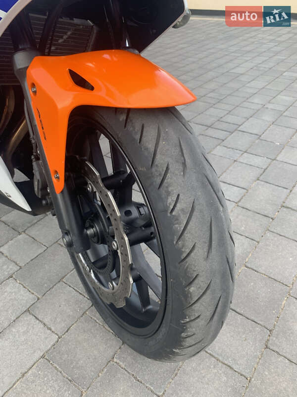 Спортбайк Honda CBR 500R 2016 в Снятині