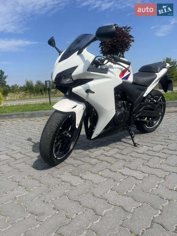 Мини спорт Honda CBR 500R 2016 в Ивано-Франковске