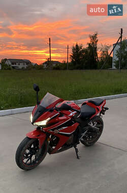 Спортбайк Honda CBR 500R 2017 в Каменке-Бугской