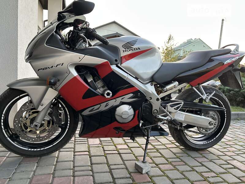 Мотоцикл Спорт-туризм Honda CBR 600F4i 2003 в Каменец-Подольском