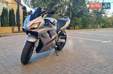 Спортбайк Honda CBR 600F4i 2002 в Вінниці