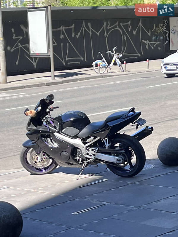 Спортбайк Honda CBR 600F4i 2006 в Киеве