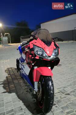 Спортбайк Honda CBR 600F4i 2001 в Заліщиках