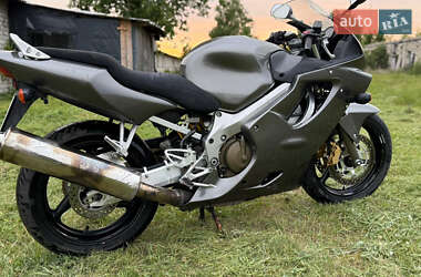 Мотоцикл Спорт-туризм Honda CBR 600F4i 2005 в 