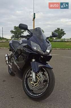 Спортбайк Honda CBR 600F4i 2002 в Южноукраинске