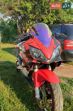 Спортбайк Honda CBR 600F4i 2001 в Залещиках