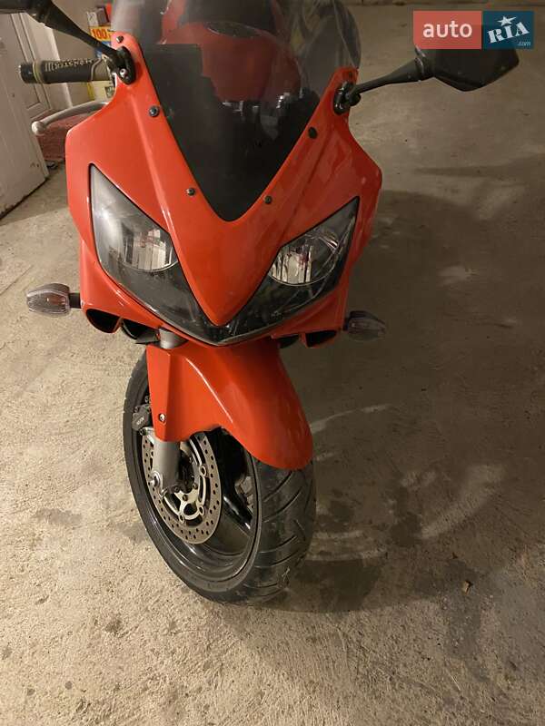 Спортбайк Honda CBR 600F4i 2005 в Дрогобичі фото 4 Спортбайк Honda CBR 600F4i 2005 в Дрогобичі