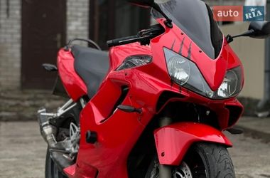 Спортбайк Honda CBR 600F4i 2005 в Дніпрі