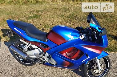 Спортбайк Honda CBR 600F 1999 в Рівному