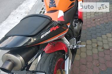 Спортбайк Honda CBR 600F 2003 в Яремче