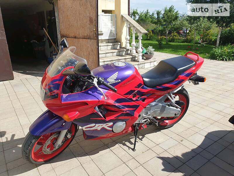 Спортбайк Honda CBR 600F 1994 в Ивано-Франковске