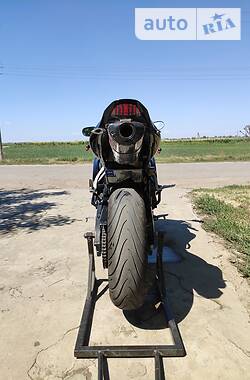 Спортбайк Honda CBR 600F 2008 в Олешках