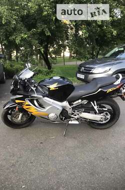 Мотоцикл Спорт-туризм Honda CBR 600F 2000 в Киеве