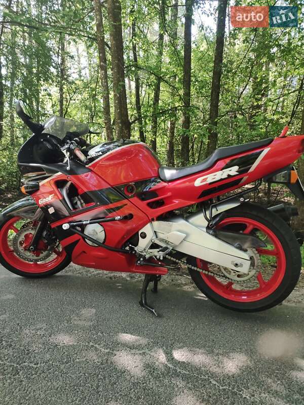 Мотоцикл Без обтекателей (Naked bike) Honda CBR 600F 1991 в Корюковке