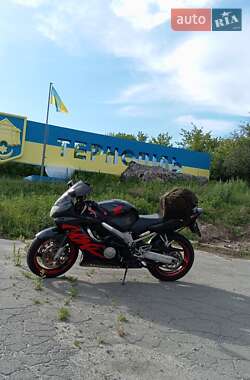 Спортбайк Honda CBR 600F 2000 в Виннице