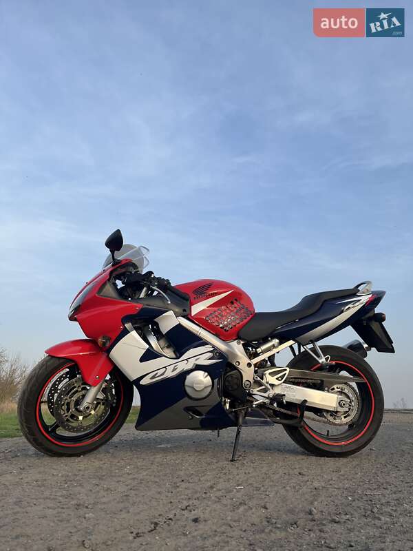 Мотоцикл Спорт-туризм Honda CBR 600F 2001 в Павлограде фото 5 Мотоцикл Спорт-туризм Honda CBR 600F 2001 в Павлограде