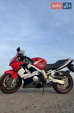 Мотоцикл Спорт-туризм Honda CBR 600F 2001 в 