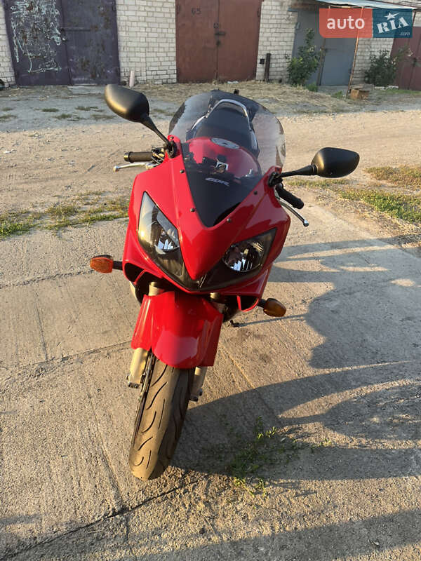 Мотоцикл Спорт-туризм Honda CBR 600F 2001 в Павлограде фото 6 Мотоцикл Спорт-туризм Honda CBR 600F 2001 в Павлограде