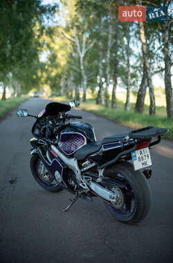 Спортбайк Honda CBR 600F 2000 в Переяславе