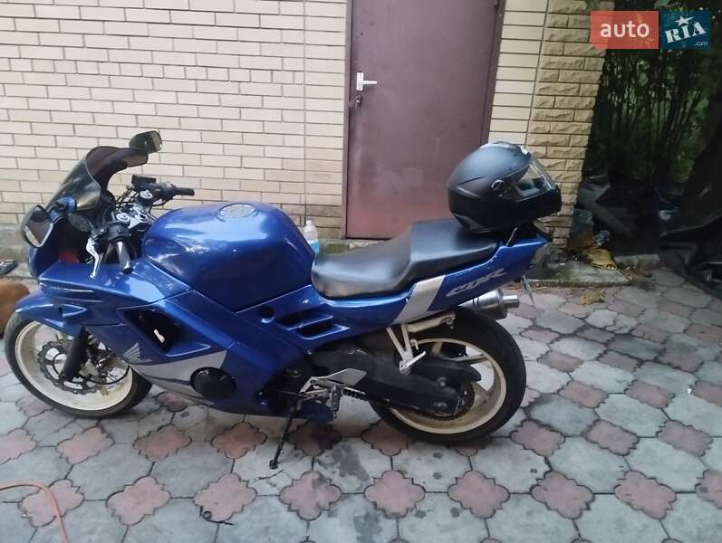 Мотоцикл Без обтекателей (Naked bike) Honda CBR 600F 1991 в Балаклее