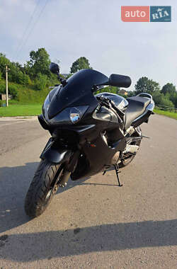Спортбайк Honda CBR 600F 2015 в 