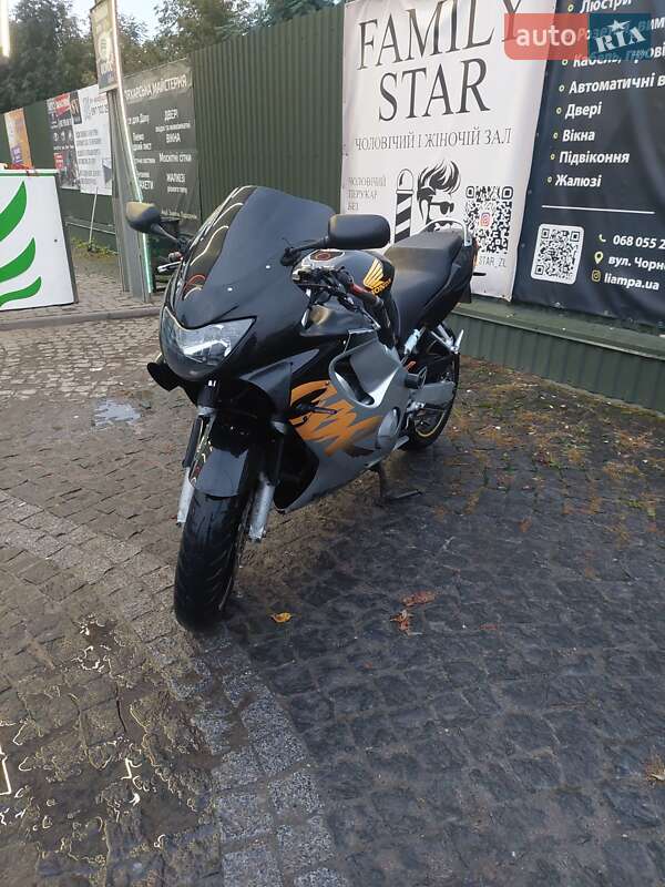 Мотоцикл Спорт-туризм Honda CBR 600F 1999 в 