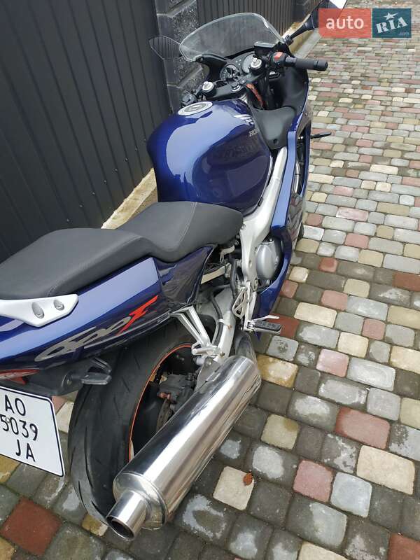 Спортбайк Honda CBR 600F 2000 в Острозі фото 6 Спортбайк Honda CBR 600F 2000 в Острозі