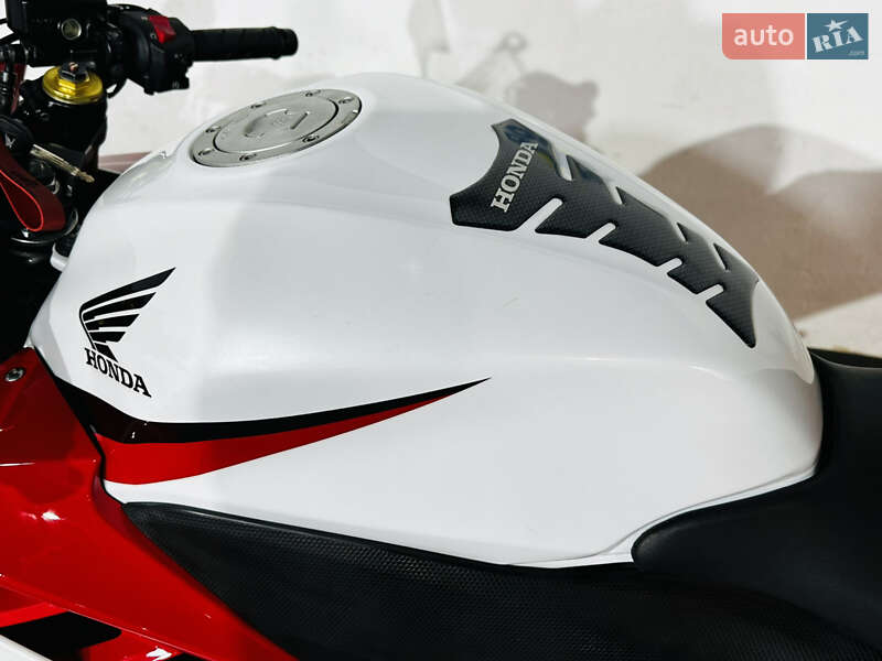 Мотоцикл Спорт-туризм Honda CBR 600F 2011 в Бердичеві