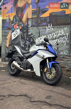 Спортбайк Honda CBR 600F 2011 в Києві