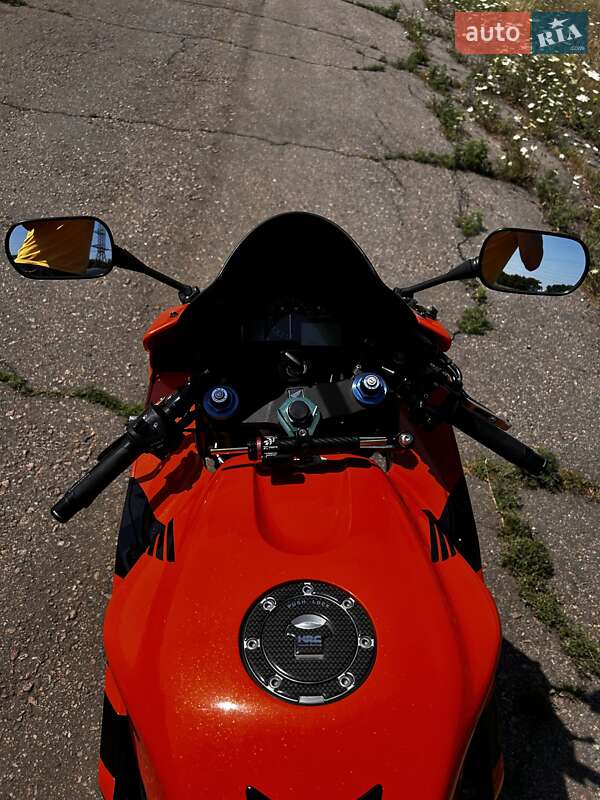 Спортбайк Honda CBR 600RR 2006 в Доброполье