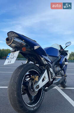 Спортбайк Honda CBR 600RR 2003 в 