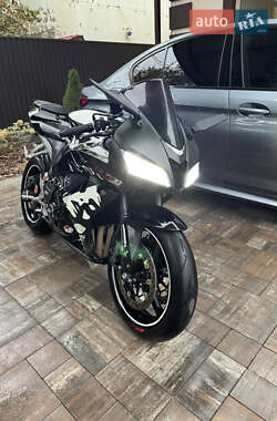 Спортбайк Honda CBR 600RR 2010 в 