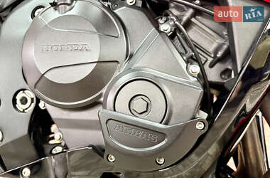 Мотоцикл Спорт-туризм Honda CBR 600RR 2010 в 