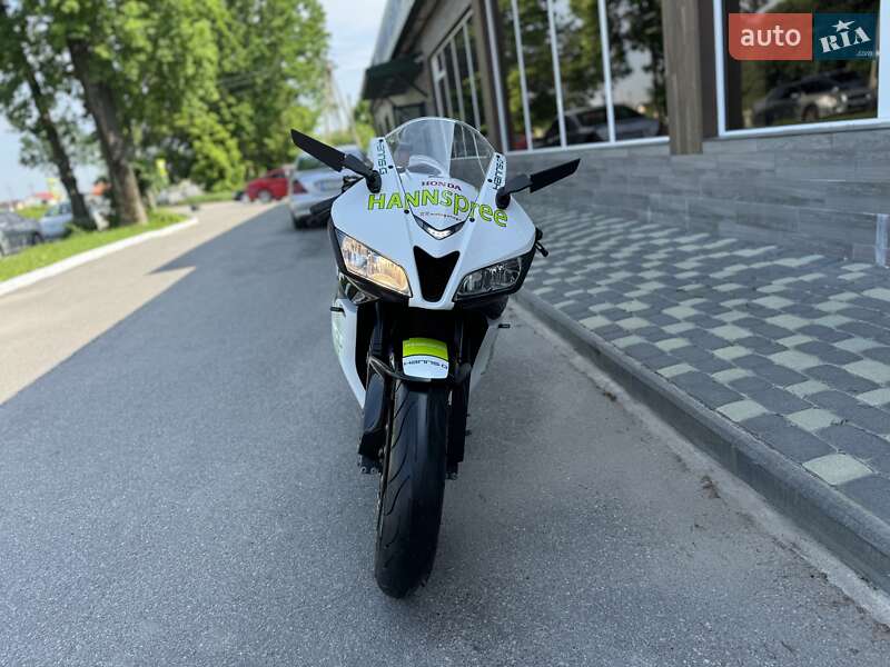 Спортбайк Honda CBR 600RR 2010 в Вінниці