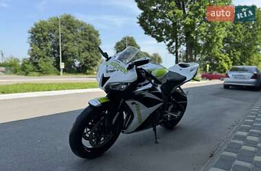 Спортбайк Honda CBR 600RR 2010 в 