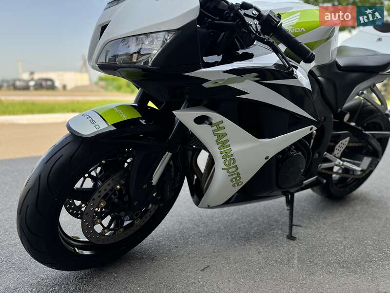 Спортбайк Honda CBR 600RR 2010 в Вінниці