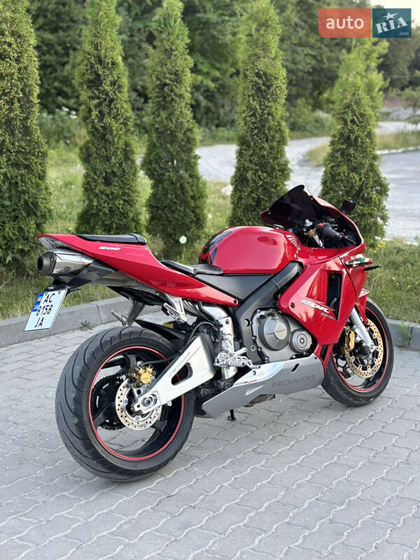 Спортбайк Honda CBR 600RR 2003 в Гусятині