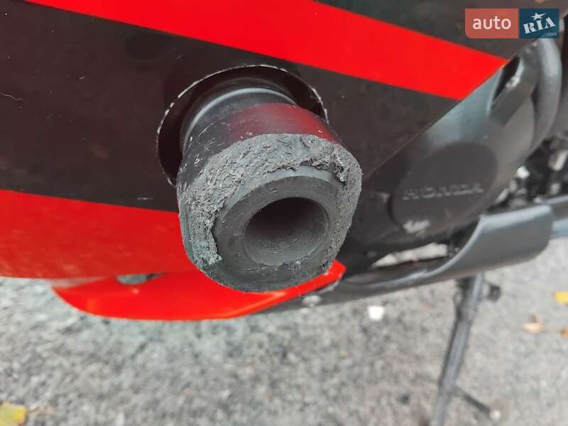 Спортбайк Honda CBR 600RR 2005 в Славянске