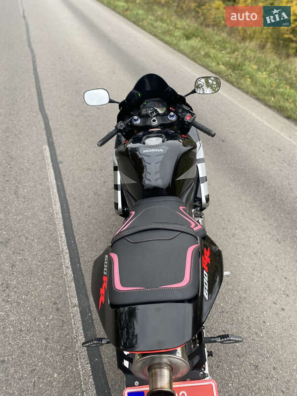 Спортбайк Honda CBR 600RR 2005 в Виннице фото 5 Спортбайк Honda CBR 600RR 2005 в Виннице