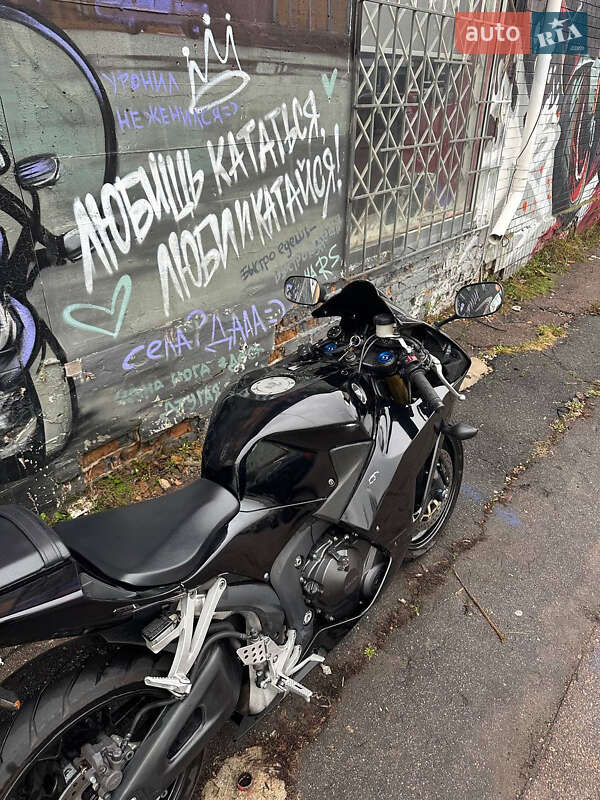 Спортбайк Honda CBR 600RR 2017 в Києві
