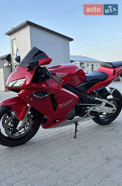 Спортбайк Honda CBR 600RR 2003 в Гусятине