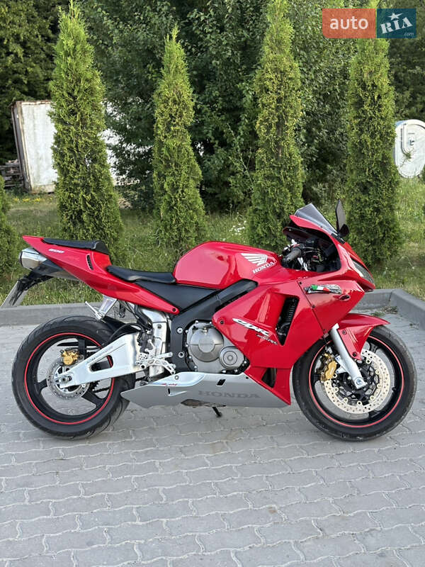 Спортбайк Honda CBR 600RR 2003 в Гусятині