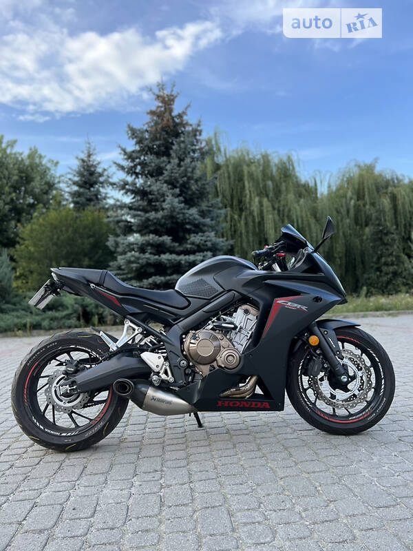 Спортбайк Honda CBR 650F 2018 в Львові